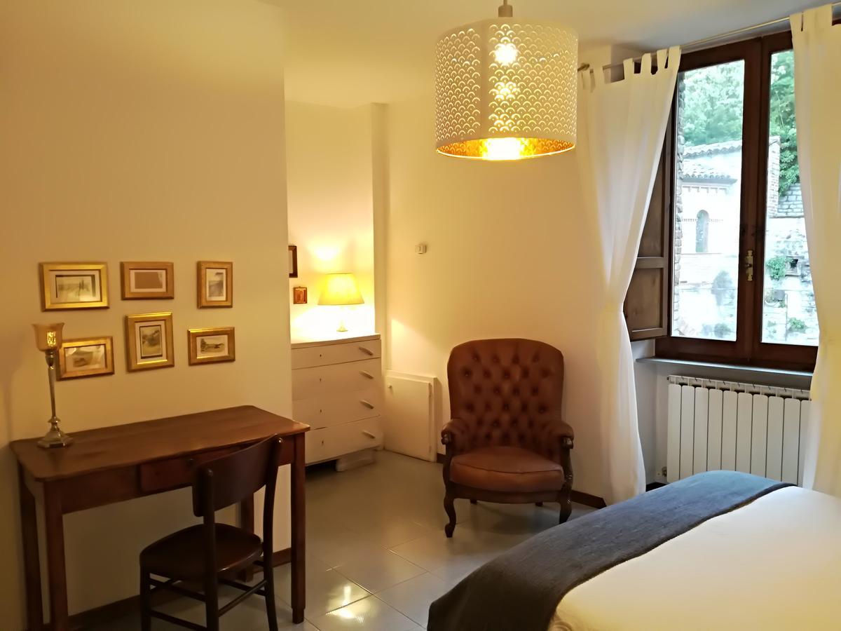 Civico 10 Hotel Gubbio Exterior photo