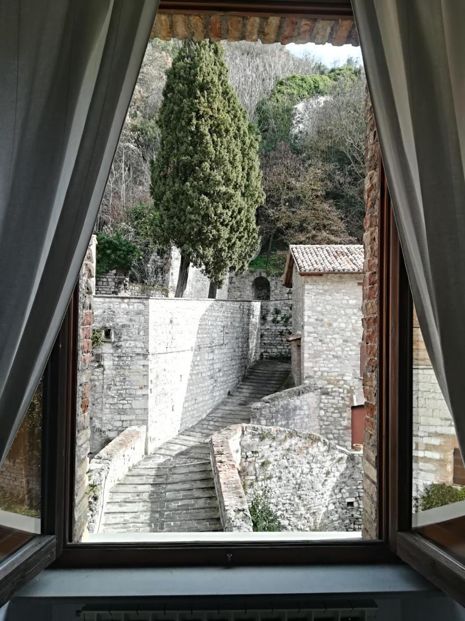 Civico 10 Hotel Gubbio Exterior photo